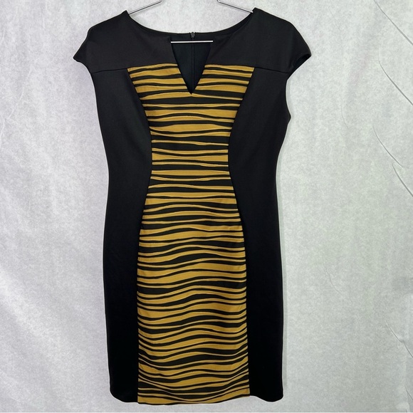 Connected Apparel Sheath Dress W/Textured Slimming Center & Cap Sleeves Size 4P - Picture 1 of 6